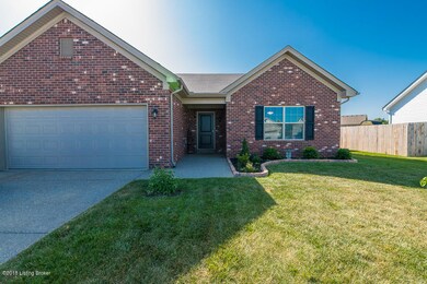 443 Gentry Crossings Blvd, Mount Washington, KY 40047 - photo 2