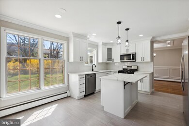 128 Glenn Oak Rd, Norristown, PA 19403 - photo 5