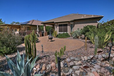 6593 W Mockingbird Ct-large-004-006-Bea