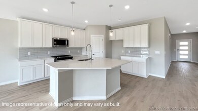 6212 N 27th St, Broken Arrow, OK 74014 - photo 3