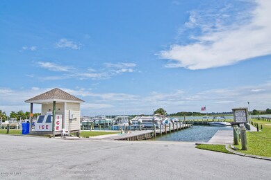 community boat ramp