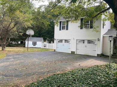 4 Washington St, Hudson, NH 03051 - photo 2