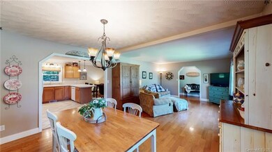 64 Odonald Rd, Asheville, NC 28806 - photo 6