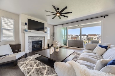 7253 S Valleyhead Ct, Aurora, CO 80016 - photo 7