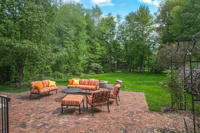 Patio & Backyard