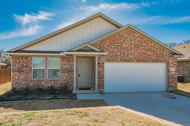 940 Ben Dr, Springtown, TX 76082 - photo 5