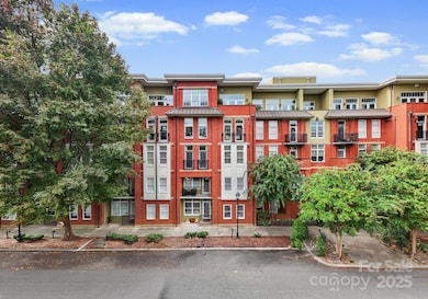 The Dilworth unit 129, Charlotte, NC 28203 - photo 2