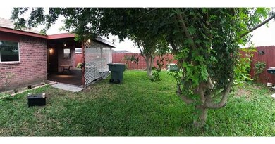 504 Amber Dr, Weslaco, TX 78596 - photo 4