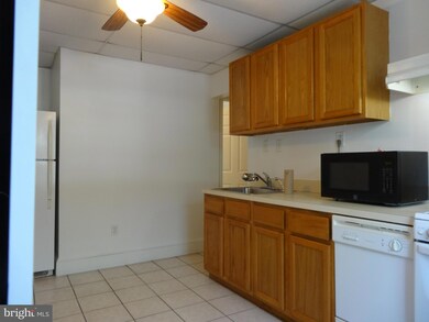 4406 Cresson St, Philadelphia, PA 19127 - photo 6