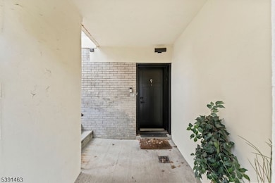 47 47th St unit 9, Weehawken, NJ 07086 - photo 4