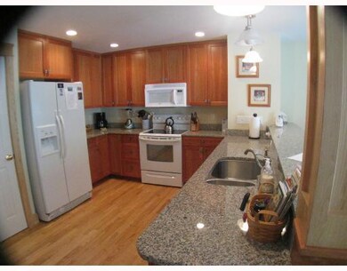 27 Main St unit B, York, ME 03909 - photo 4