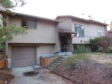 924 E Bedivere Dr, Spokane, WA 99218 - photo 2