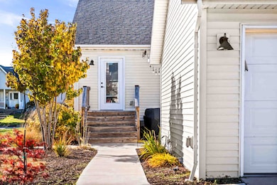 1402 River Landing St, Normal, IL 61761 - photo 3