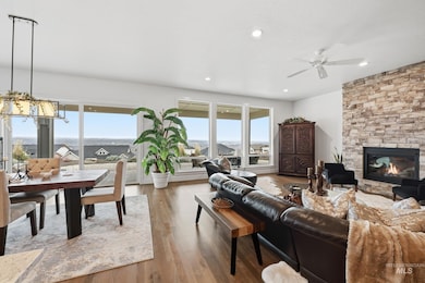 5645 E Foxgrove Dr, Boise, ID 83716 - photo 5