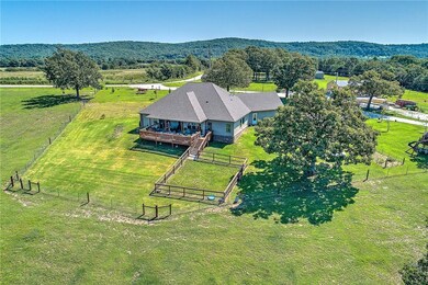 13737 Mineral Springs Rd, West Fork, AR 72774 - photo 4