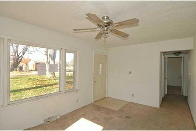 2619 E 24th St, Des Moines, IA 50317 - photo 2