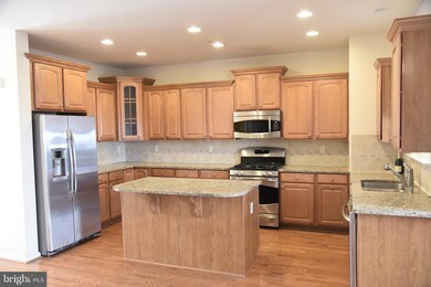 13521 Latrobe Ln, Clarksburg, MD 20871 - photo 7