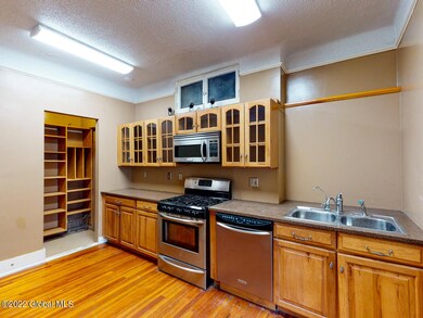 352 State St unit 1A, Albany, NY 12210 - photo 7