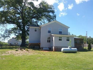 215 Cedar Creek Rd, Louisa, VA 23093 - photo 2