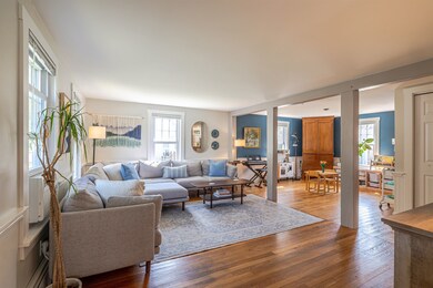 17 Wiggin St, Concord, NH 03301 - photo 3