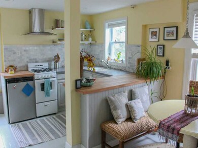 11 Summer St, Warren, RI 02885 - photo 4