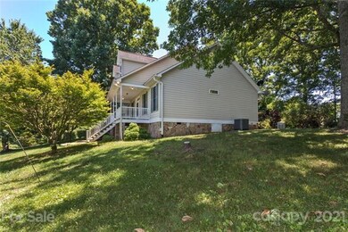 231 Ferguson Dr, Asheville, NC 28806 - photo 4