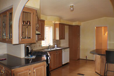 Open Kitchen