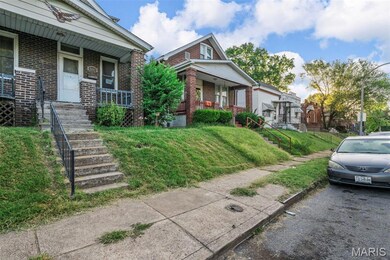 4447 Gannett St, Saint Louis, MO 63116 - photo 2