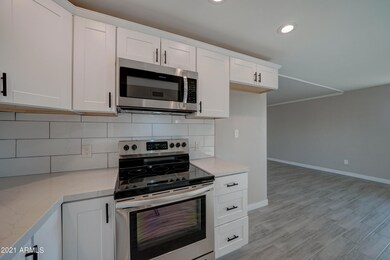 5435 E 12th Ave-20