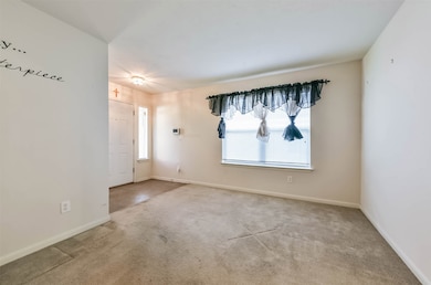 8903 Doak Ln, Houston, TX 77075 - photo 3