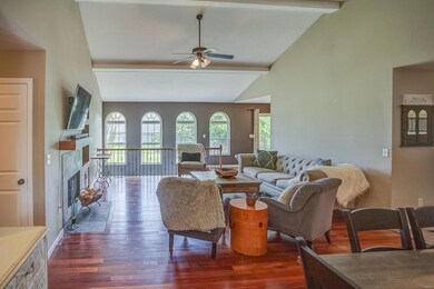 118 Stonebridge Manor Dr, Maryville, IL 62062 - photo 5