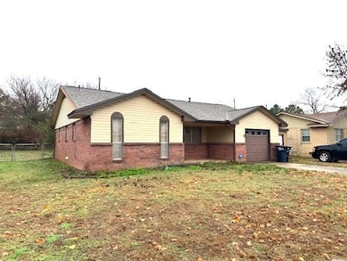 207 Brent St, Meeker, OK 74855 - photo 3