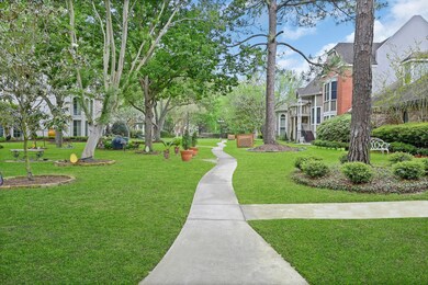 203 Victoria Way, Friendswood, TX 77546 - photo 2