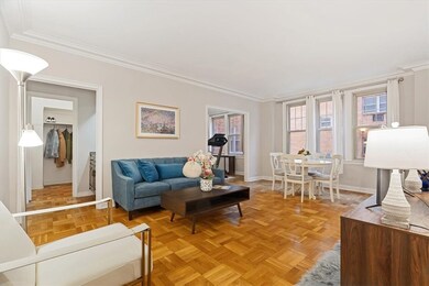 Dithridge Towers unit 407, Pittsburgh, PA 15213 - photo 2