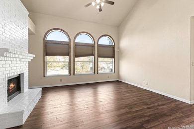 419 Coyanosa Falls, San Antonio, TX 78258 - photo 5