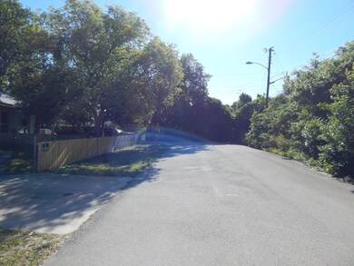 End Street