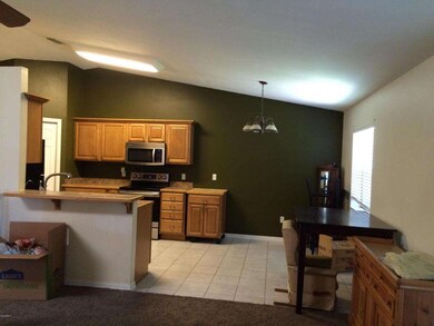 Kitchen and Eat-In Area