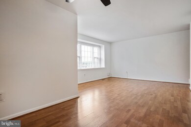 9811 Whiskey Run, Laurel, MD 20723 - photo 6