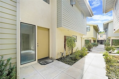 7331 1/2 Tampa Ave, Reseda, CA 91335 - photo 3