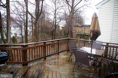 7002 Yellow Amber Ct, Capitol Heights, MD 20743 - photo 7