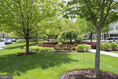 Lakeland Ridge Condominiums unit 209, Gaithersburg, MD 20878 - photo 2