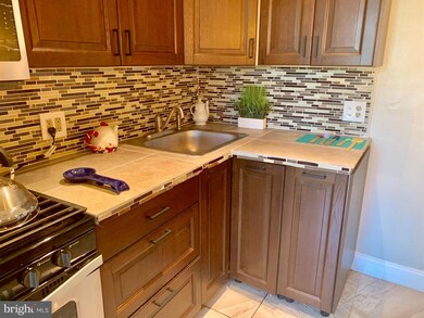 134 W 7th St, Lansdale, PA 19446 - photo 6