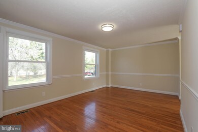 1086 E Thornhill Place, Frederick, MD 21703 - photo 7