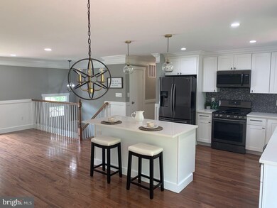 13111 Beaver Terrace, Rockville, MD 20853 - photo 2