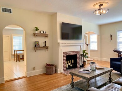 3556 Valencia Rd, Jacksonville, FL 32205 - photo 7