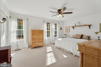 3059 Mitchell Ct, Lafayette Hill, PA 19444 - photo 5