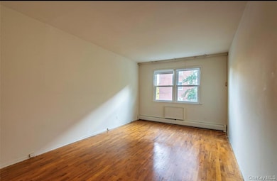 18-16 Bell Blvd unit 2, Flushing, NY 11360 - photo 5