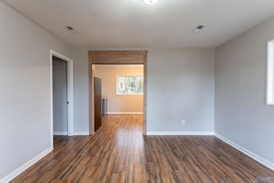 112 Wilkenson Dr NE, Huntsville, AL 35811 - photo 5