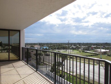 BalconyW