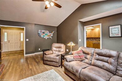 2649 Hickory Dr, Asheboro, NC 27205 - photo 3